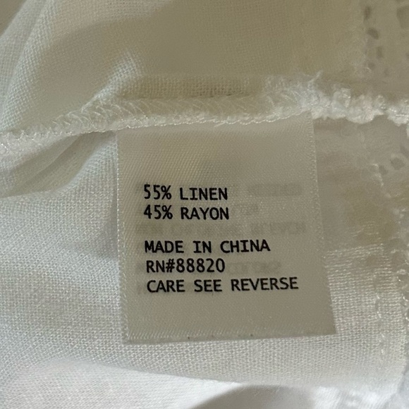 Cynthia Rowley White Tunic Embroidered Lace Blouse V-neck linen blend size XL - Picture 6 of 6